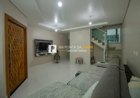 Foto 1 de Casa com 3 Quartos à venda, 251m² em Jardim Lavínia, São Bernardo do Campo