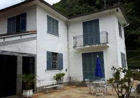 Foto 1 de Casa com 5 Quartos à venda, 620m² em Valparaiso, Petrópolis