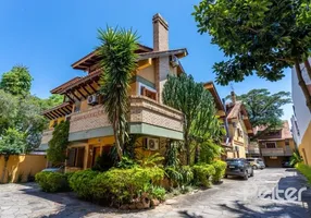 Foto 1 de Casa de Condomínio com 3 Quartos à venda, 168m² em Ipanema, Porto Alegre