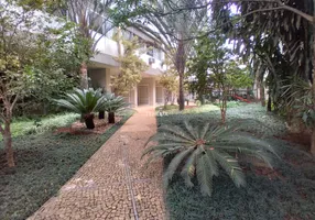 Foto 1 de Apartamento com 3 Quartos para venda ou aluguel, 190m² em Jardim Paulista, São Paulo