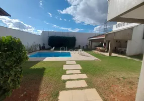 Foto 1 de Sobrado com 4 Quartos à venda, 398m² em Vila Brandina, Campinas