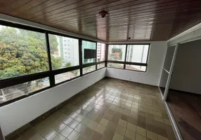 Foto 1 de Apartamento com 4 Quartos para venda ou aluguel, 218m² em Graças, Recife