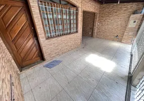 Foto 1 de Sobrado com 3 Quartos à venda, 120m² em Santa Mônica, Belo Horizonte