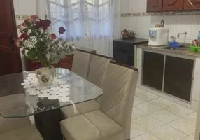 Foto 1 de Casa com 2 Quartos à venda, 60m² em Amaralina, Salvador