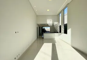 Foto 1 de Casa com 3 Quartos à venda, 174m² em Setor Faiçalville, Goiânia