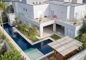 Foto 1 de Casa de Condomínio com 5 Quartos à venda, 710m² em Capivari, Louveira
