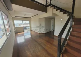 Foto 1 de Cobertura com 3 Quartos à venda, 260m² em Morro dos Ingleses, São Paulo