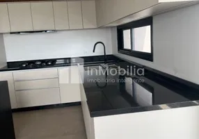 Foto 1 de Apartamento com 3 Quartos para alugar, 138m² em Setor Bueno, Goiânia