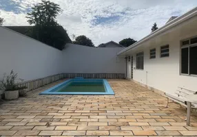 Foto 1 de Casa com 4 Quartos à venda, 225m² em Vista Alegre, Curitiba