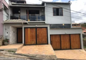 Foto 1 de Casa com 3 Quartos à venda, 261m² em Vila Joao Lombard Fabricas, São João Del Rei