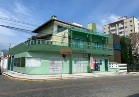 Foto 1 de Casa com 2 Quartos à venda, 721m² em Centro, Camboriú