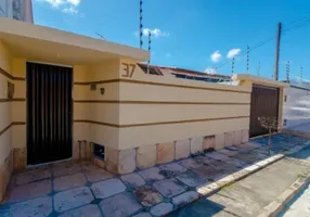 Foto 1 de Casa com 3 Quartos para alugar, 180m² em Nova Parnamirim, Parnamirim