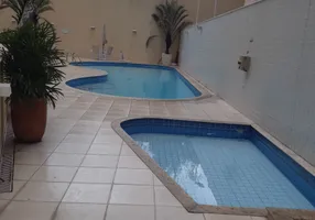 Foto 1 de Apartamento com 2 Quartos à venda, 65m² em Largo da Batalha, Niterói