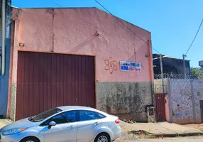 Foto 1 de Galpão/Depósito/Armazém com 3 Quartos para alugar, 300m² em Jardim Industrial, Contagem