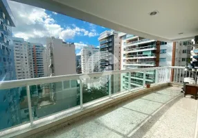 Foto 1 de Apartamento com 3 Quartos à venda, 120m² em Icaraí, Niterói