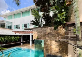 Foto 1 de Casa com 8 Quartos à venda, 900m² em Vila Mauá, Goiânia