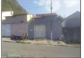 Foto 1 de Casa com 2 Quartos à venda, 66m² em Centro, Campos Belos