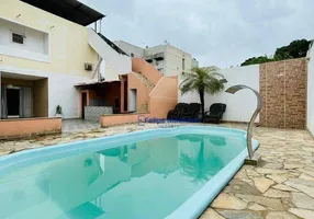 Foto 1 de Casa com 3 Quartos à venda, 320m² em Ramos, Rio de Janeiro