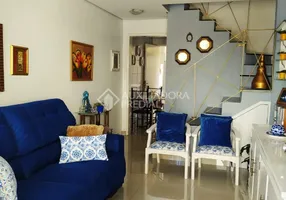 Foto 1 de Casa de Condomínio com 2 Quartos à venda, 67m² em Jardim Itú Sabará, Porto Alegre
