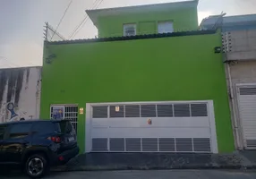 Foto 1 de Casa com 5 Quartos para alugar, 320m² em Vila Babilônia, São Paulo