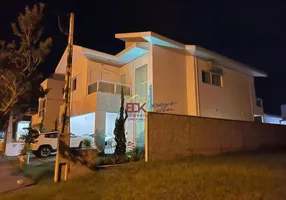 Foto 1 de Sobrado com 3 Quartos à venda, 267m² em Residencial Terras do Vale, Caçapava