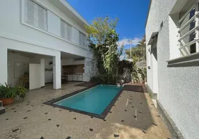 Foto 1 de Casa com 3 Quartos à venda, 372m² em Jardim Luzitânia, São Paulo