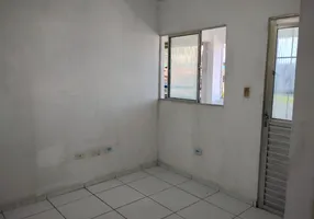 Foto 1 de Apartamento com 2 Quartos à venda, 43m² em Jaguarana, Paulista