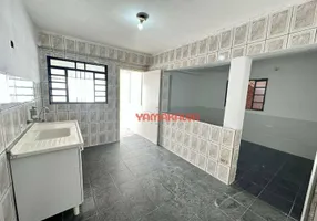 Foto 1 de Casa com 2 Quartos para alugar, 75m² em Itaquera, São Paulo