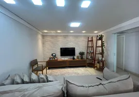 Foto 1 de Apartamento com 4 Quartos à venda, 198m² em Setor Bueno, Goiânia