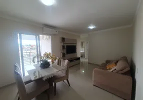 Foto 1 de Apartamento com 3 Quartos para alugar, 74m² em Parque Guainco, Mogi Guaçu