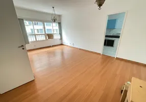 Foto 1 de Apartamento com 3 Quartos à venda, 110m² em Leblon, Rio de Janeiro