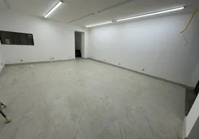 Foto 1 de Ponto Comercial para alugar, 80m² em Centro, Niterói