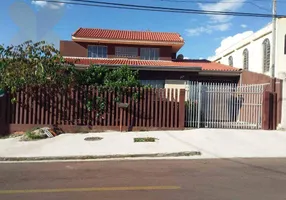 Foto 1 de Sobrado com 5 Quartos à venda, 251m² em Quississana, São José dos Pinhais