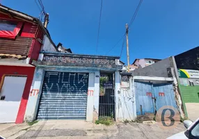 Foto 1 de Casa com 2 Quartos para alugar, 100m² em Umuarama, Osasco