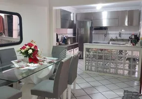 Foto 1 de Casa com 3 Quartos à venda, 230m² em Barreto, Niterói