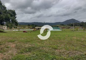 Foto 1 de Lote/Terreno à venda, 240m² em Ubatiba, Maricá