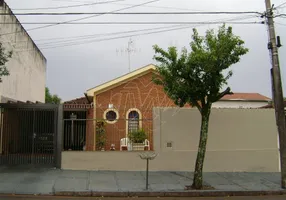 Foto 1 de Casa com 3 Quartos à venda, 129m² em Jardim Universal, Araraquara
