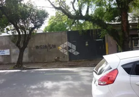 Foto 1 de Lote/Terreno à venda, 1107m² em Navegantes, Porto Alegre