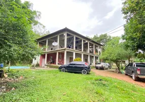 Foto 1 de Fazenda/Sítio com 4 Quartos à venda, 400m² em Capivari, Duque de Caxias