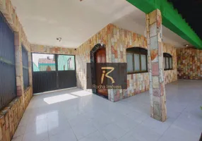 Foto 1 de Casa com 3 Quartos à venda, 200m² em Balneário Stella Maris, Peruíbe