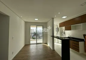 Foto 1 de Apartamento com 2 Quartos para alugar, 62m² em Marapé, Santos