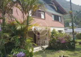Foto 1 de Casa com 4 Quartos à venda, 266m² em Granja Guarani, Teresópolis
