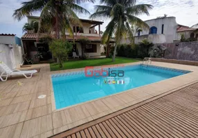 Foto 1 de Casa com 5 Quartos à venda, 418m² em Ogiva, Cabo Frio