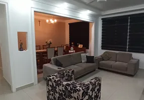 Foto 1 de Apartamento com 3 Quartos à venda, 132m² em Marapé, Santos