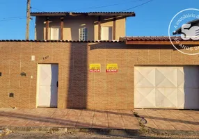 Foto 1 de Sobrado com 3 Quartos para venda ou aluguel, 250m² em Vila Suiça, Pindamonhangaba