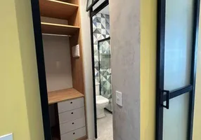 Foto 1 de Apartamento com 1 Quarto para alugar, 26m² em República, São Paulo