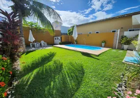 Foto 1 de Casa com 4 Quartos à venda, 400m² em Miragem, Lauro de Freitas