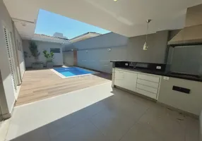 Foto 1 de Casa de Condomínio com 3 Quartos à venda, 212m² em Vila Aviação, Bauru