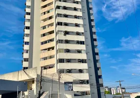 Foto 1 de Apartamento com 2 Quartos à venda, 67m² em Farol, Maceió