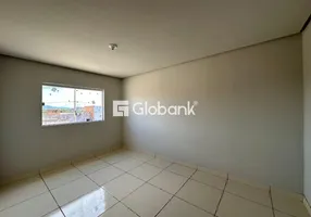 Foto 1 de Apartamento com 2 Quartos para venda ou aluguel, 62m² em Vila Mauricéia, Montes Claros